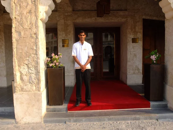 Doha otel kapıcı Katar
