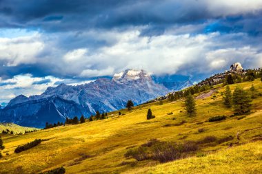 Etkin ve macera Dolomites, İtalya'da turizm.