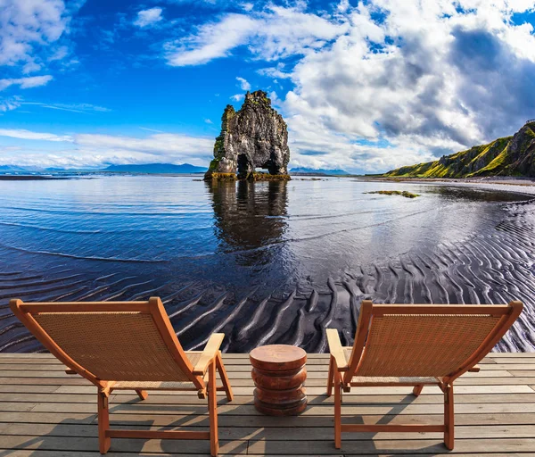 Concept Extreme Northern Tourism Magic Rock Hvitsercur Northern Coast Iceland — Stock Photo, Image