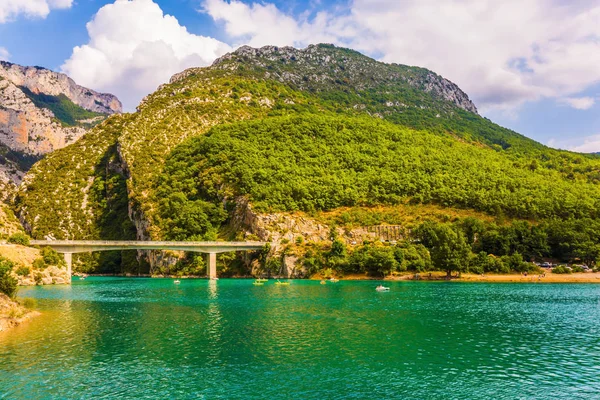 Malebné Soutěsce Verdon Parku Mercantour Zářivě Zelené Řeky Vodu Velký — Stock fotografie