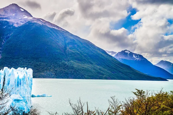 Fantastico Ghiacciaio Perito Moreno Nel Lago Argentino Patagonia Nuvole Ghiacciaio — Foto Stock