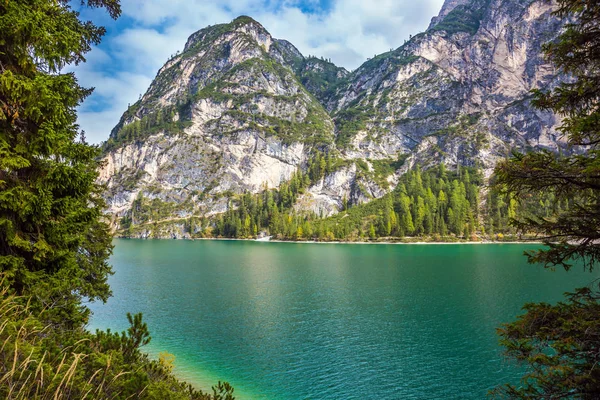 Camine Por Pintoresco Lago Lago Braies Viajar Tirol Del Sur — Foto de Stock