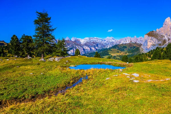 Směrovat Italských Dolomitech Jižních Vápencových Alp — Stock fotografie
