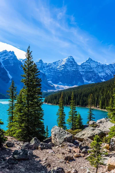 Provincie Alberta Canadese Rockies Het Turquoise Water Van Koude Lake — Stockfoto