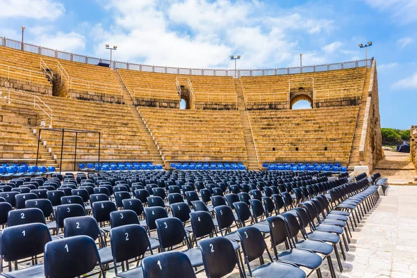 イスラエルで最も古いローマ時代の円形劇場で ツァル ヘロデに建てられ 500年間運営されていました 考古学的 歴史的観光の概念 — ストック写真