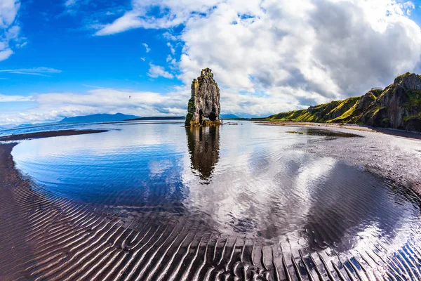 Magic Rock Hvitsercur Atardecer Costa Norte Islandia Foto Fue Tomada — Foto de Stock