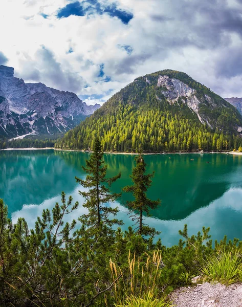 Tirol Del Sur Magnífico Lago Lago Braies Concepto Senderismo Ecoturismo — Foto de Stock