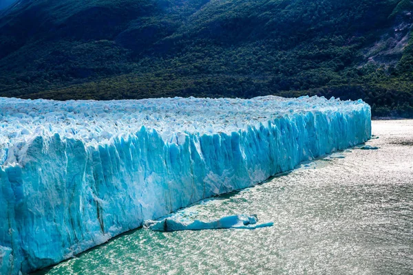 Het Patagonië, het Argentijnse meer — Stockfoto