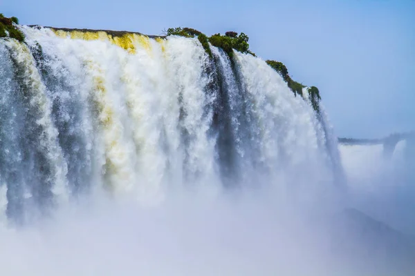 Das reißende Wasser — Stockfoto