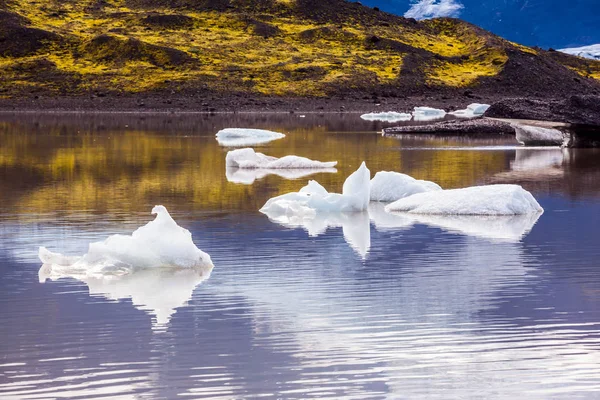 As lascas de gelo floes — Fotografia de Stock