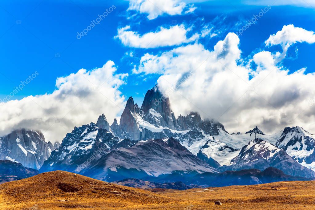 Argentine. Desert and mountains