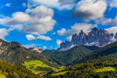 Resimli Güney Tyrol