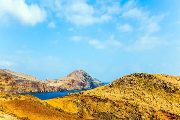 Il sole accecante di mezzogiorno — Foto Stock