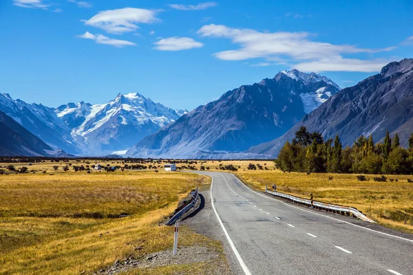 Nya Zeeland Mount Cook Nationalpark Magnifik Motorväg Går Genom Dalen — Stockfoto