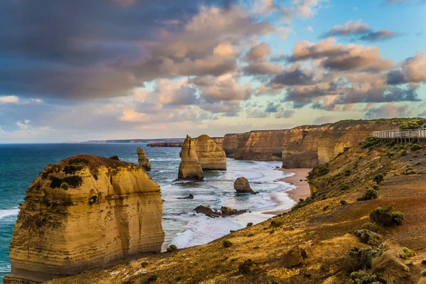 Podróż Australii Różowy Świt Chmury Nad Skałami Dwunastu Apostołów Wczesnym — Zdjęcie stockowe