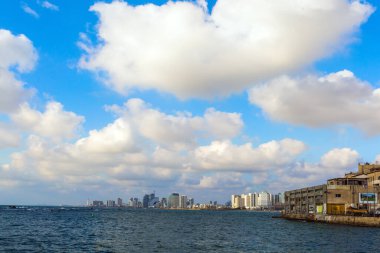 Akdeniz 'de sıcak bir akşam. Yaşlı Yaffo dünyadaki en eski şehirlerden biridir. Etkin, bilişsel ve fotoğraf turizmi kavramı