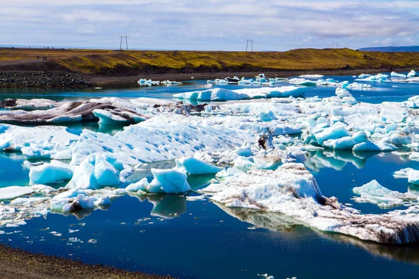 Islândia Lagoa Jokulsaurloun Dia Frio Julho Gelo Está Coberto Cinzas — Fotografia de Stock
