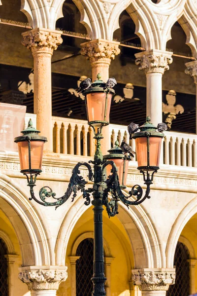 Palazzo Ducale Piazza San Marco Decoratieve Straatlantaarns Gevel Decoratieve Elementen — Stockfoto