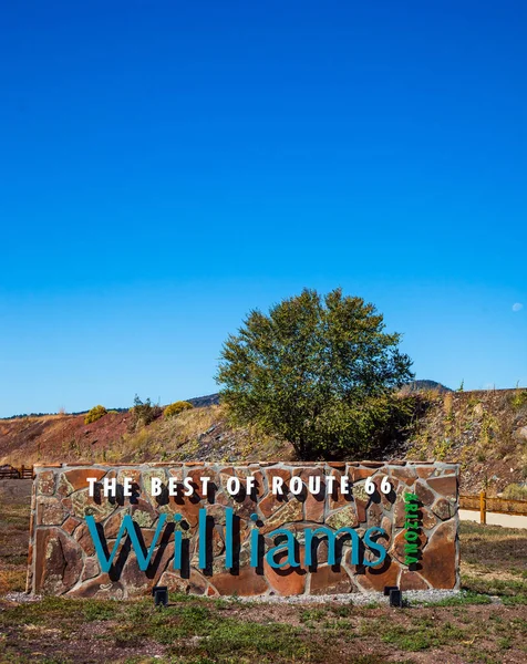 Great Car Trip America Great Highway Best Route Williams Arizona — Stock Photo, Image