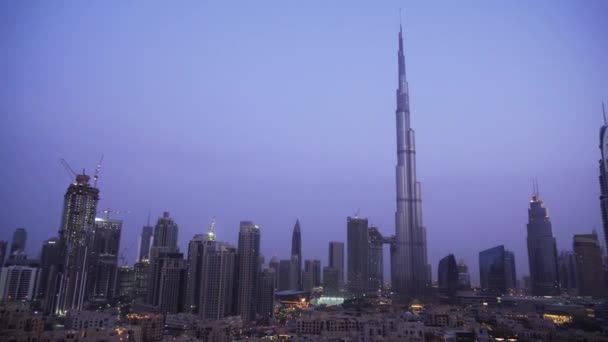 Uluslararası Dubai Kongre ve Sergi Sarayı, şafak Stok görüntüleri video — Stok video
