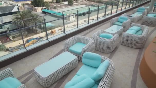 Open terrace of the hotel Damac Maison Dubai Mall Street stock footage video — Stock Video