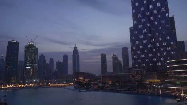 Aydınlatma günbatımı Stok görüntüleri video sonra Burj Khalifa'nın binasında lazer — Stok video