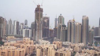 Downtown Dubai adlı şafak Stok görüntüleri video