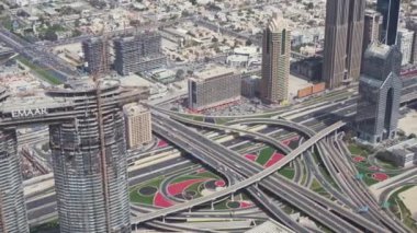 Modern kentsel çok düzeyli yol kavşak Downtown Dubai en iyi hisse senedi görüntüleri video görüntüleyin