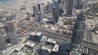 Sheikh Zayed Road, Dubai mali bölge Stok görüntüleri video, kalbinde modern gökdelenler