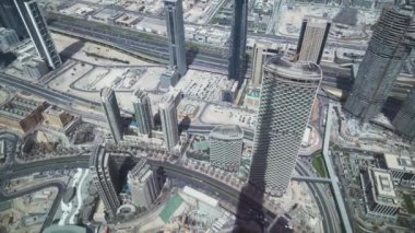 Sheikh Zayed Road, Dubai mali bölge Stok görüntüleri video, kalbinde modern gökdelenler