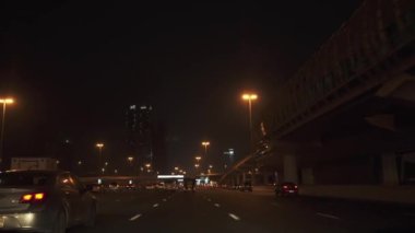 Sheikh Zayed Road Stok görüntüleri video gece trafik