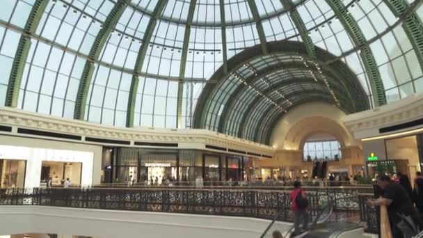 Interior Mall of the Emirates in Dubai stock footage video — Stock Video