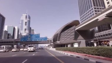 İş merkezi Dubai Stok görüntüleri video gün trafikte