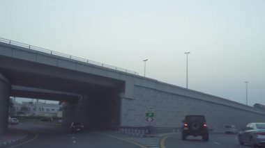 Sheikh Zayed Road Stok görüntüleri video trafik akşam