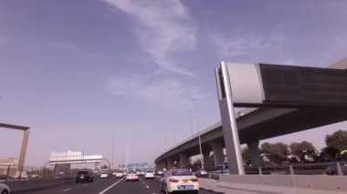 Sheikh Zayed Road Stok görüntüleri video gün trafik