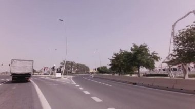 Abu Dhabi, Birleşik Arap Emirlikleri - 03 Nisan 2018: Ferrari Dünya Yas Island, Abu Dabi Stok görüntüleri video araba turu