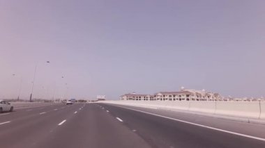 Abu Dabi Stok görüntüleri video yollarda araba turu