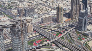Modern kentsel çok düzeyli yol kavşak Downtown Dubai en iyi hisse senedi görüntüleri video görüntüleyin