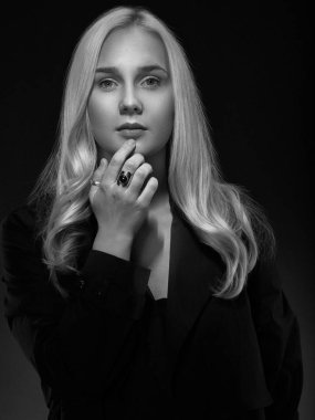 Klasik kadın portre