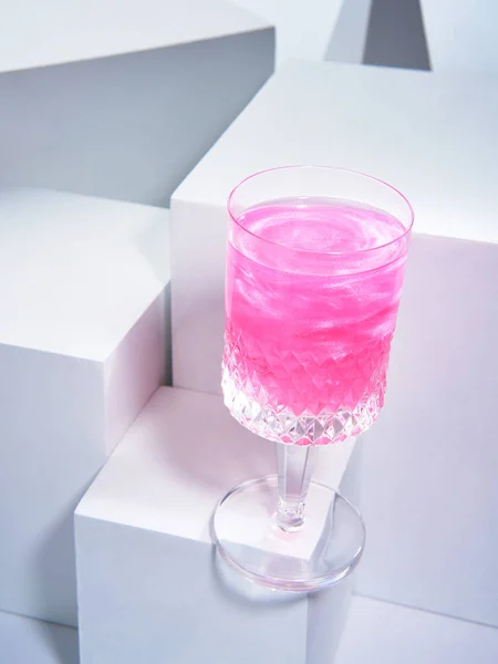 핑크 브릴리언트 샴페인 — 스톡 사진