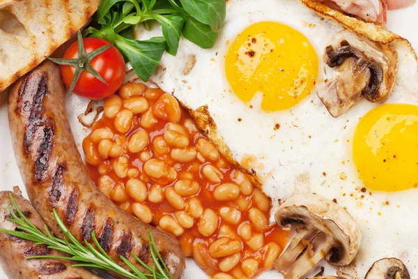 Englisches Frühstück Spiegeleier Würstchen Speck Bohnen Tomaten — Stockfoto