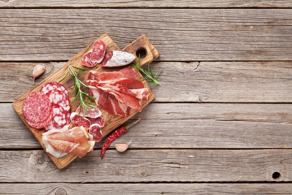 Salami Sliced Ham Sausage Prosciutto Bacon Meat Antipasto Platter Wooden — Stock Photo, Image