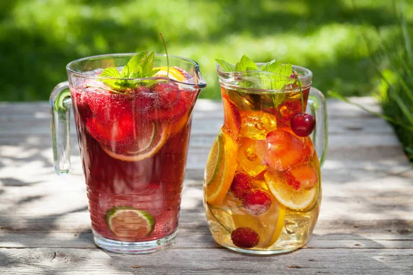Homemade Sangria Summer Fruits Berries Outdoor — Stock Photo, Image