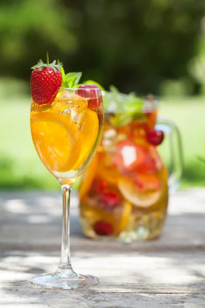 Homemade Lemonade Sangria Summer Fruits Berries Outdoor — Stock Photo, Image