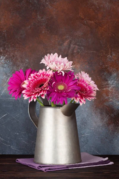 Gerbera Flowers Front Stone Wall Space Your Text — Stock Photo, Image