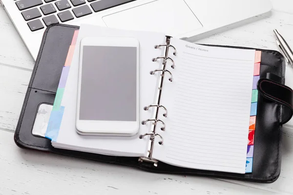 Kantoor Werkplek Tafel Met Leveringen Smartphone Laptop Met Ruimte Voor — Stockfoto