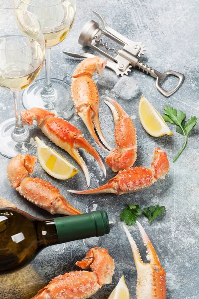 蛤和白葡萄酒 — 图库照片