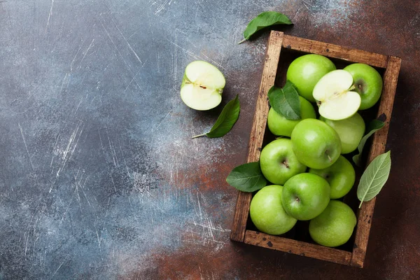 Pommes Vertes Mûres Dans Une Boîte Bois Vue Dessus Avec — Photo