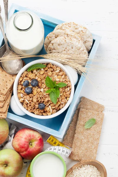 Petit Déjeuner Sain Composé Muesli Baies Lait Vue Dessus — Photo