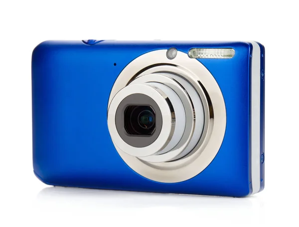 Blauwe Compacte Camera Geïsoleerd Witte Achtergrond — Stockfoto